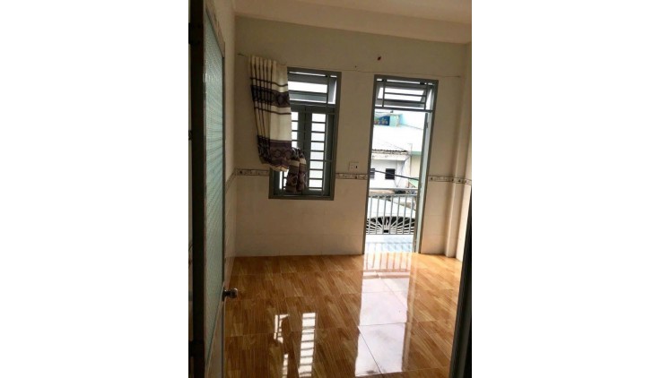 Nhà Hẻm Xe Hơi Nguyễn Ảnh Thủ, Vị Trí Sát Mặt Tiền, 94.4m2 Được Xây Thành 2 Căn Nhà, Giá Chỉ 5.5 Tỷ.